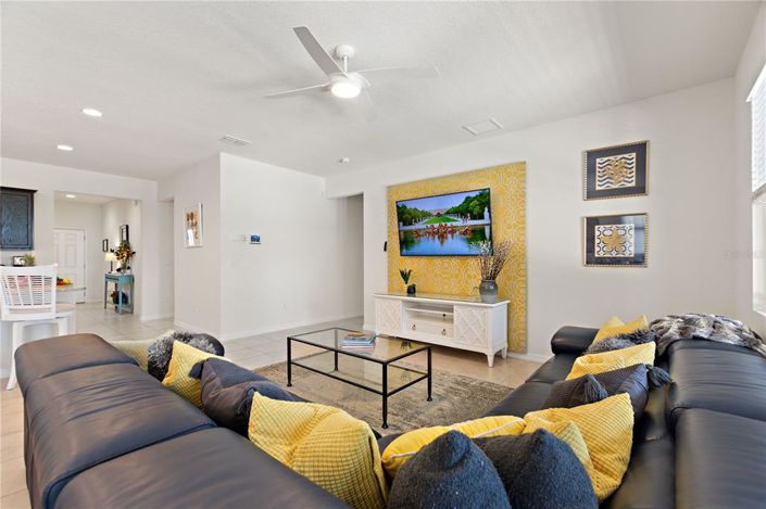 Image No.16-7 Bed Property for sale