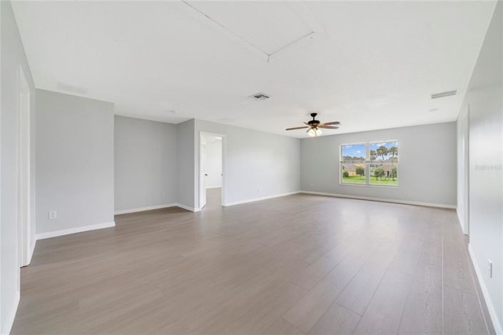 Image No.9-Propriété de 5 chambres à vendre à Kissimmee