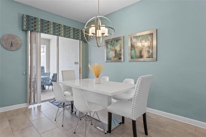 Image No.16-4 Bed Townhouse for sale