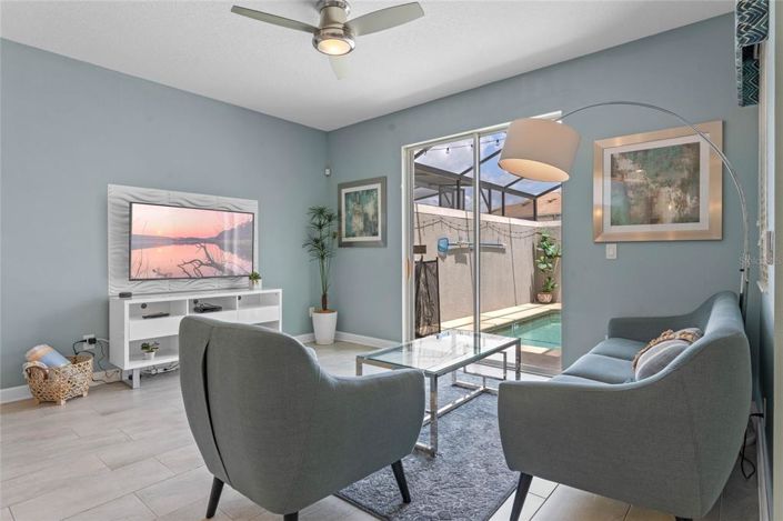 Image No.20-4 Bed Townhouse for sale