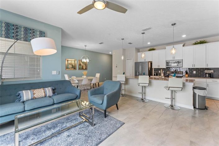 Image No.23-4 Bed Townhouse for sale