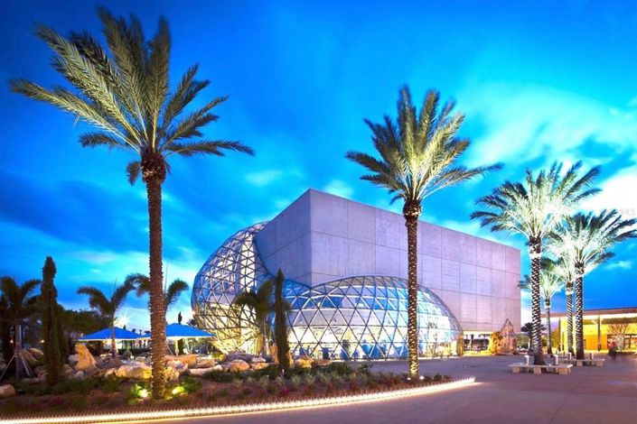 Image No.57-2 Bed Property for sale