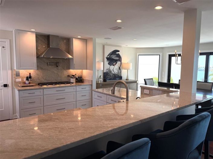 Image No.13-4 Bed Property for sale