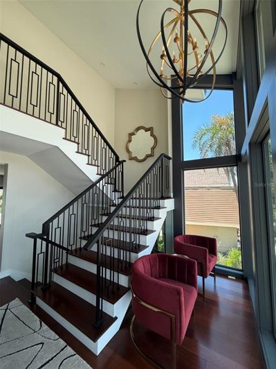 Image No.20-4 Bed Property for sale