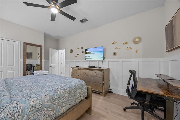 Image No.19-9 Bed Property for sale