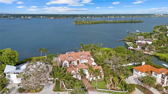 Image No.5-Propriété de 6 chambres à vendre à Sarasota