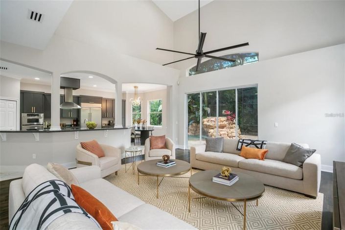 Image No.25-Propriété de 5 chambres à vendre à Orlando