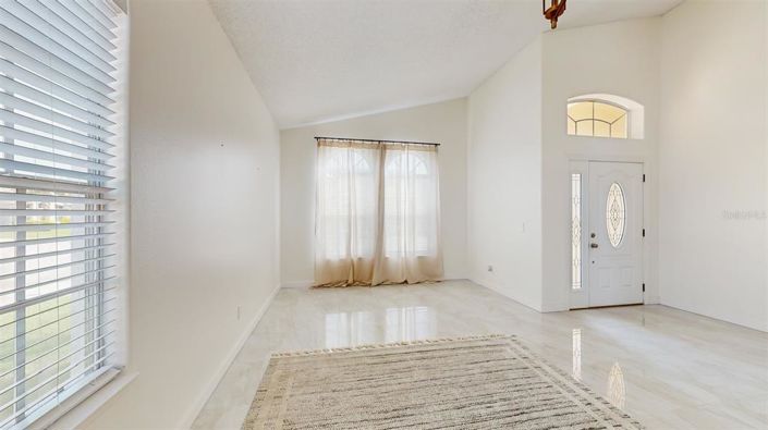 Image No.8-Propriété de 4 chambres à vendre à Kissimmee