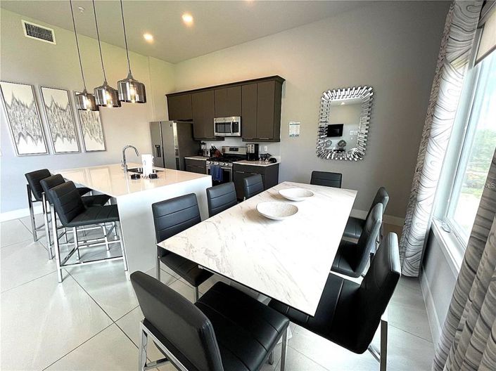 Image No.5-Propriété de 4 chambres à vendre à Reunion