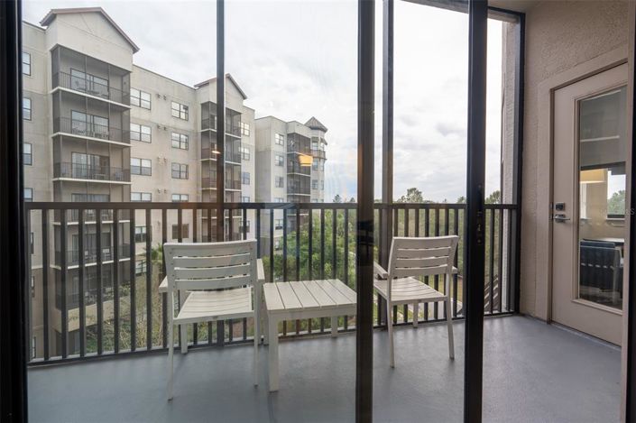 Image No.36-Propriété de 2 chambres à vendre à Winter Garden