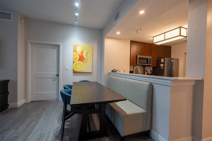 Image No.9-Propriété de 2 chambres à vendre à Winter Garden