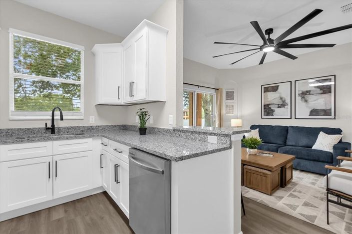 Image No.10-Propriété de 4 chambres à vendre à Davenport