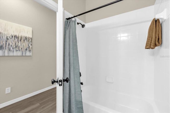 Image No.32-Propriété de 4 chambres à vendre à Davenport