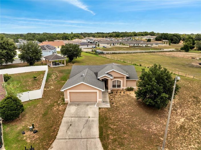 Image No.2-Propriété de 3 chambres à vendre à Davenport