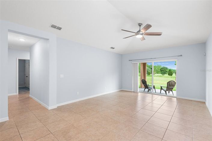 Image No.27-Propriété de 4 chambres à vendre à Davenport