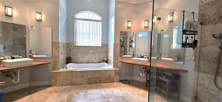 Image No.22-Propriété de 4 chambres à vendre à Orlando