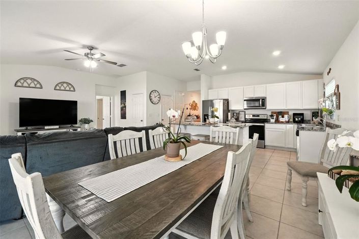 Image No.18-Propriété de 4 chambres à vendre à Kissimmee