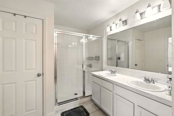 Image No.21-Propriété de 4 chambres à vendre à Kissimmee