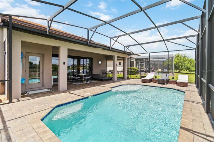 Image No.3-Propriété de 4 chambres à vendre à Haines City