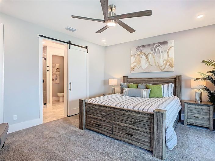 Image No.52-10 Bed Property for sale