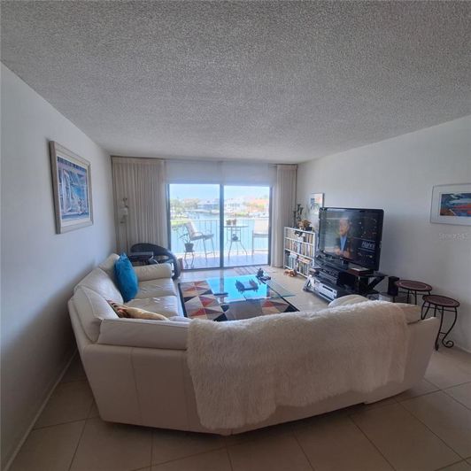 Image No.6-Propriété de 2 chambres à vendre à Floride