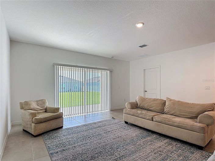 Image No.16-Propriété de 4 chambres à vendre à Kissimmee