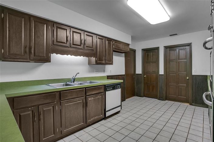 Image No.3-Propriété de 4 chambres à vendre à Windermere