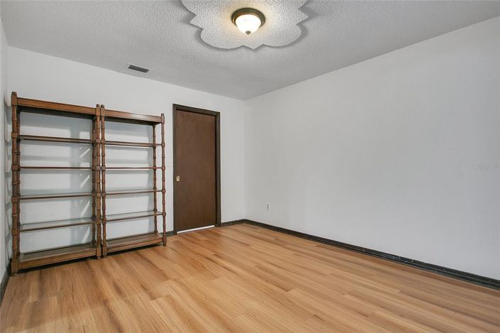 Image No.8-Propriété de 4 chambres à vendre à Windermere