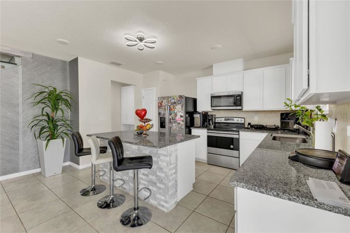 Image No.3-Propriété de 5 chambres à vendre à Davenport