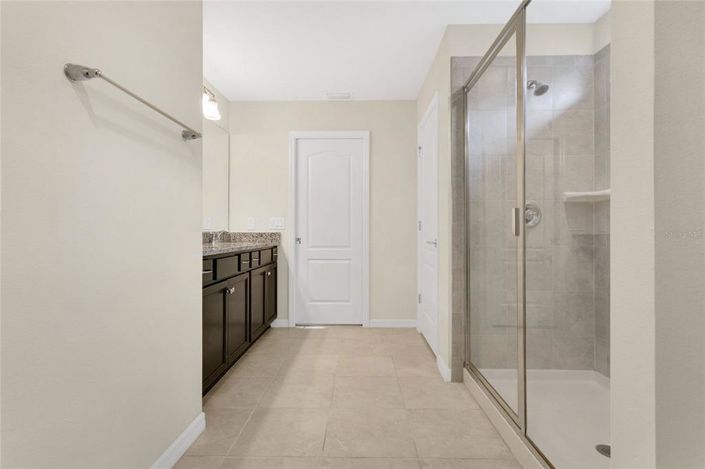 Image No.20-Propriété de 5 chambres à vendre à Davenport