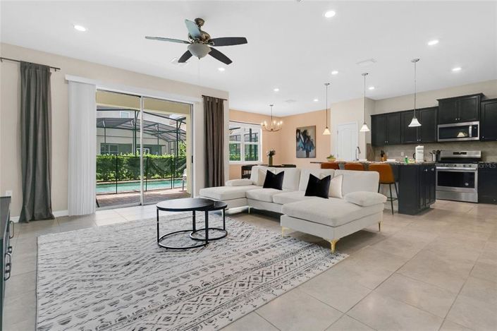 Image No.7-Propriété de 5 chambres à vendre à Davenport