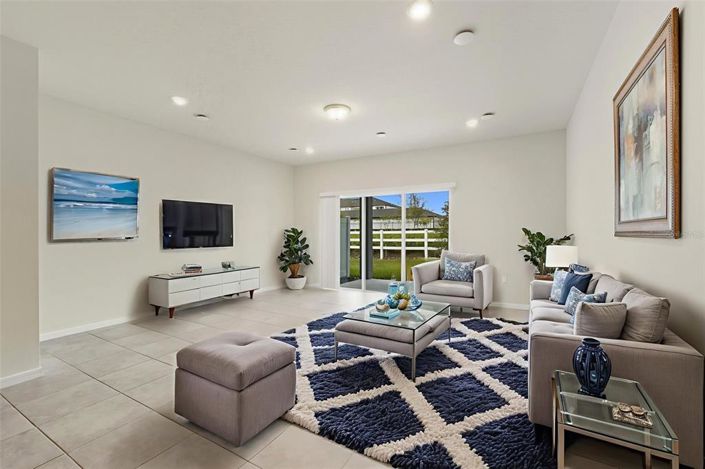 Image No.15-3 Bed Townhouse for sale