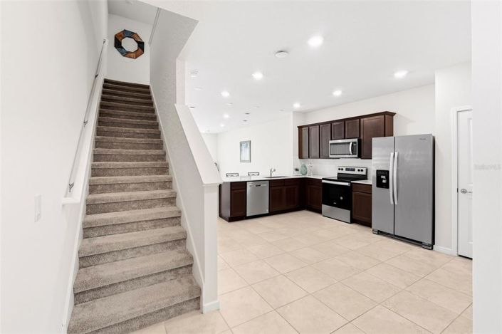 Image No.4-3 Bed Townhouse for sale