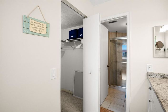 Image No.23-2 Bed Property for sale