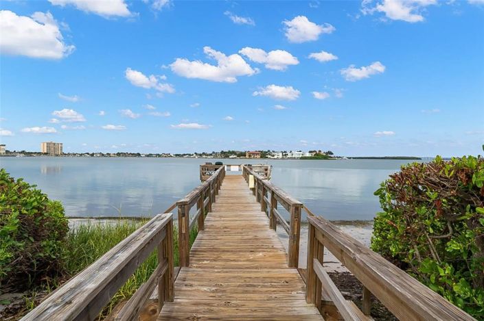 Image No.37-2 Bed Property for sale