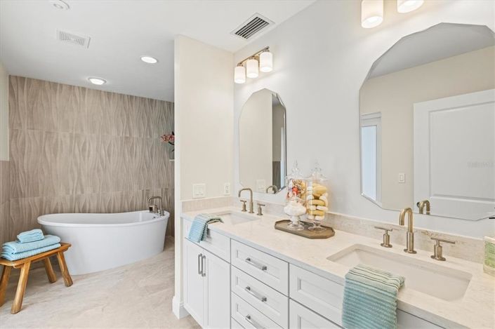 Image No.18-Propriété de 4 chambres à vendre à Sarasota