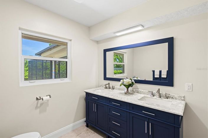 Image No.20-Propriété de 4 chambres à vendre à Sarasota