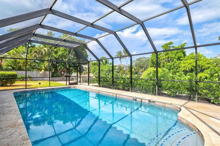 Image No.8-Propriété de 4 chambres à vendre à Sarasota