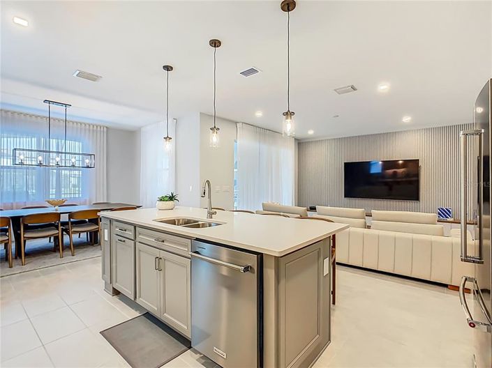 Image No.21-Propriété de 5 chambres à vendre à Orlando