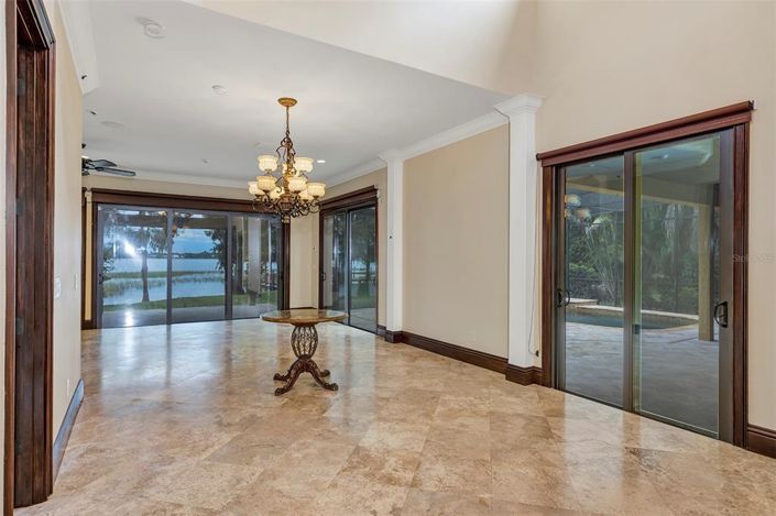 Image No.34-Propriété de 5 chambres à vendre à Orlando