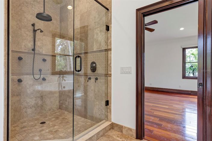 Image No.42-Propriété de 5 chambres à vendre à Orlando