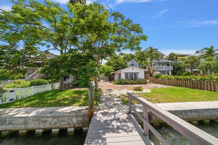 Image No.7-Propriété de 3 chambres à vendre à Treasure Island