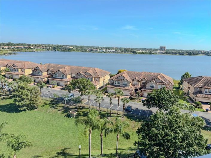 Image No.8-Propriété de 3 chambres à vendre à Orlando