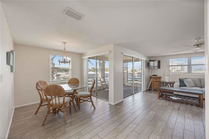 Image No.36-Propriété de 4 chambres à vendre à Sarasota