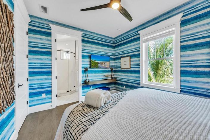 Image No.37-5 Bed Property for sale