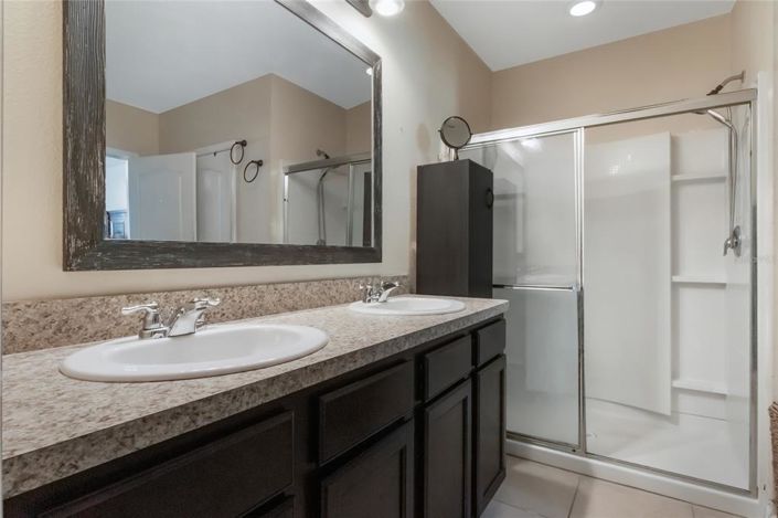 Image No.32-Propriété de 5 chambres à vendre à Davenport