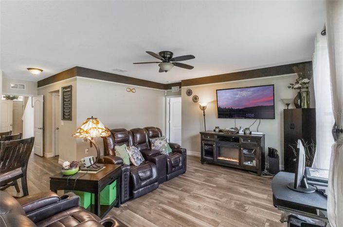 Image No.4-Propriété de 5 chambres à vendre à Davenport