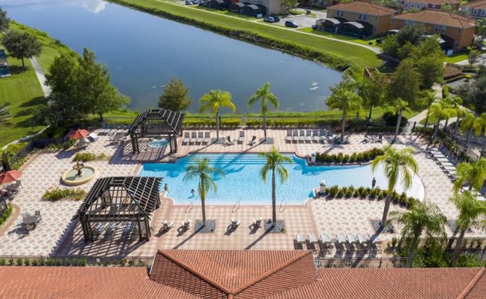 Image No.39-8 Bed Property for sale