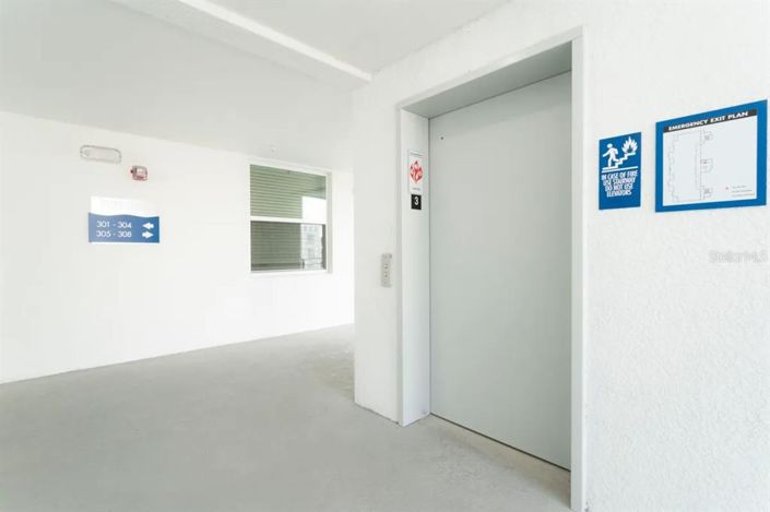 Image No.2-Propriété de 2 chambres à vendre à Kissimmee