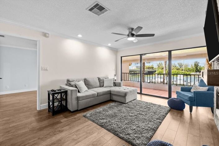 Image No.14-2 Bed Property for sale